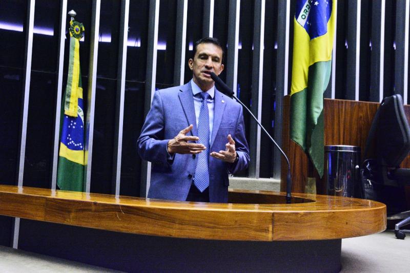 Sidney Leite defende a criação da Universidade da Tríplice Fronteira Sidney Leite defende a criação da Universidade da Tríplice Fronteira
