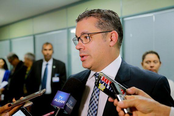Josué Neto encaminha R$ 350 mil para a educação de Alvarães Josué Neto encaminha R$ 350 mil para a educação de Alvarães