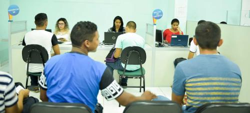 Manaus tem 64 vagas de trabalho nesta sexta (15); 30 são para PCDs Manaus tem 64 vagas de trabalho nesta sexta (15); 30 são para PCDs