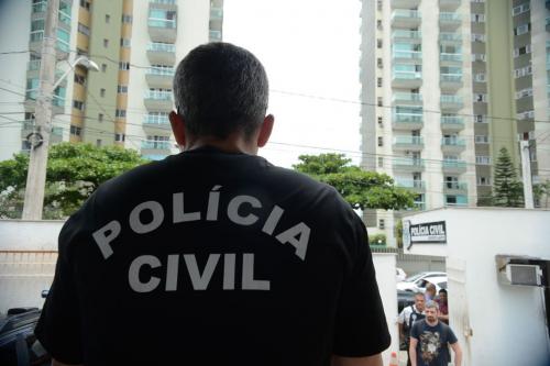 Operação contra pornografia infantil acontece em todo o país Operação contra pornografia infantil acontece em todo o país