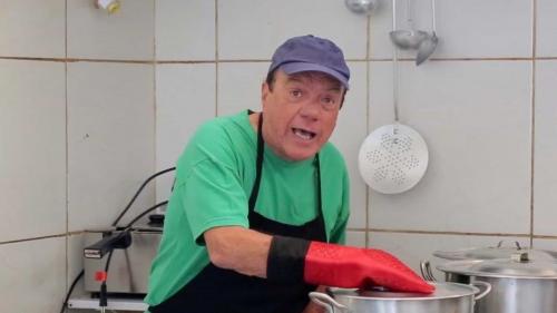 Marquinhos, ator de pegadinhas de João Kleber, morre aos 70 anos Marquinhos, ator de pegadinhas de João Kleber, morre aos 70 anos