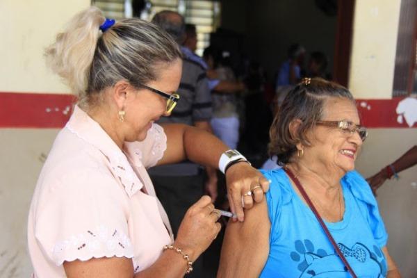 Campanha de vacinação contra H1N1 inicia segunda (8), em Santarém Campanha de vacinação contra H1N1 inicia segunda (8), em Santarém