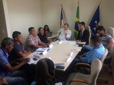 MPF em Tabatinga reúne lideranças indígenas para esclarecer sobre prisão de servidor da Funai MPF em Tabatinga reúne lideranças indígenas para esclarecer sobre prisão de servidor da Funai