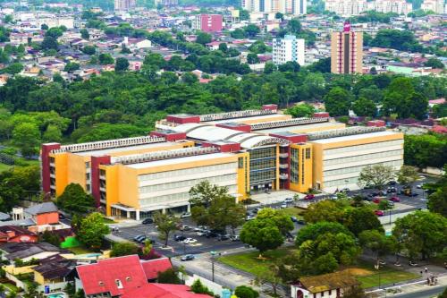 Unip demora dois anos para entregar diploma e é autuada pelo Procon Unip demora dois anos para entregar diploma e é autuada pelo Procon