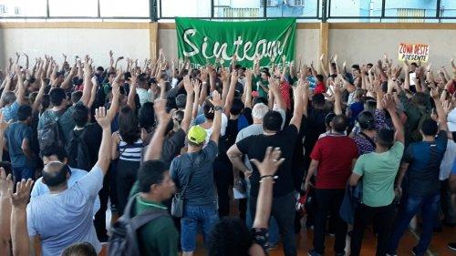 TJAM determina suspensão de greve dos professores prevista para hoje (15) TJAM determina suspensão de greve dos professores prevista para hoje (15)
