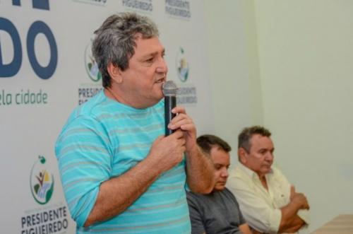 Romeiro Mendonça obtém liminar no TJ/AM e se livra de cassação na Câmara Romeiro Mendonça obtém liminar no TJ/AM e se livra de cassação na Câmara