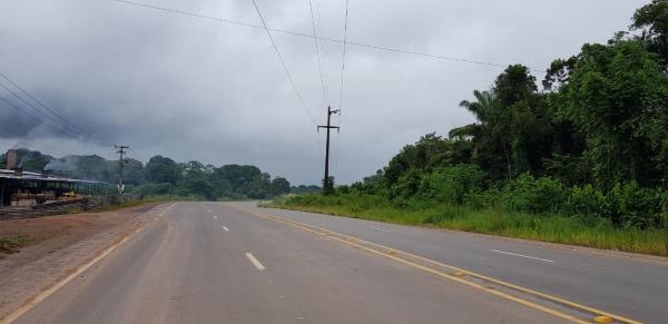 Governo do AM promete sinalizar rodovias estaduais Governo do AM promete sinalizar rodovias estaduais