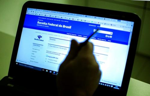 Termina nesta terça (30) o prazo de entrega do imposto de Renda 2019 Termina nesta terça (30) o prazo de entrega do imposto de Renda 2019