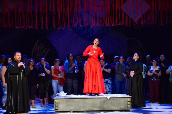 ‘Maria Stuarda’ mostra rivalidade entre rainhas no 22º Festival Amazonas de Ópera ‘Maria Stuarda’ mostra rivalidade entre rainhas no 22º Festival Amazonas de Ópera
