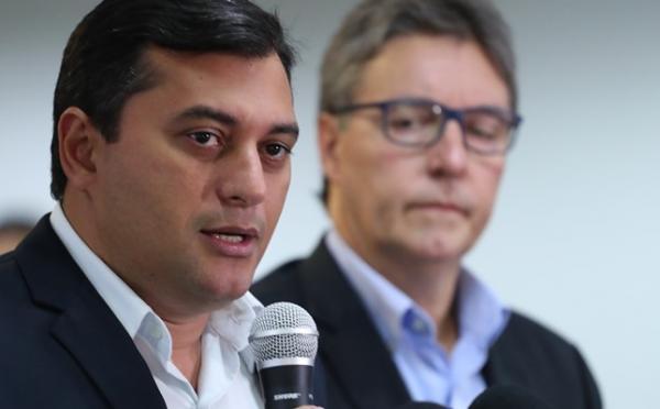 Wilson envia reposição a ALE/AM e pede que professores encerrem greve Wilson envia reposição a ALE/AM e pede que professores encerrem greve