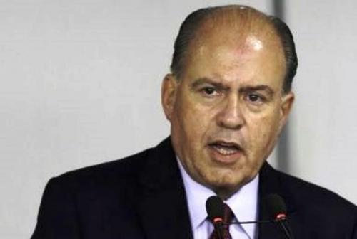 Bolsonaro se ‘rende’ a TV Globo e recebe diretor dos Marinhos Bolsonaro se ‘rende’ a TV Globo e recebe diretor dos Marinhos