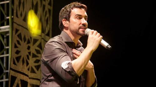 Padre Fábio de Melo vai celebrar o casamento de Luan Santana Padre Fábio de Melo vai celebrar o casamento de Luan Santana