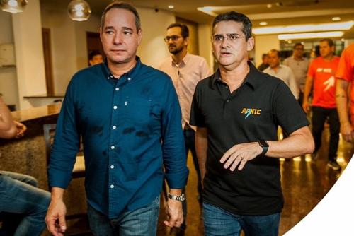 David Almeida assina filiação no Avante para disputar a Prefeitura de Manaus David Almeida assina filiação no Avante para disputar a Prefeitura de Manaus