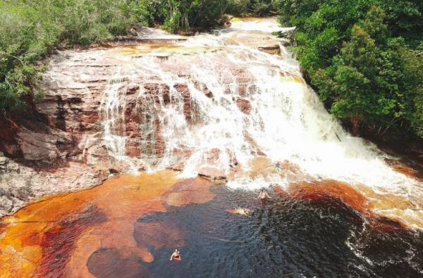 Projeto de Lei quer tornar cachoeiras de Figueiredo patrimônio cultural do AM Projeto de Lei quer tornar cachoeiras de Figueiredo patrimônio cultural do AM