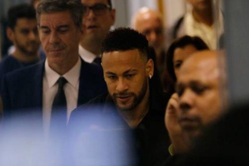 Neymar será ouvido pela Polícia em SP sobre suposto estupro Neymar será ouvido pela Polícia em SP sobre suposto estupro