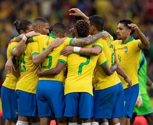 Brasil e Bolívia abrem hoje (14) a Copa América Brasil e Bolívia abrem hoje (14) a Copa América