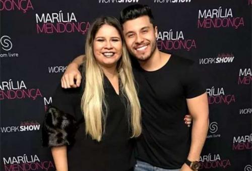 Marília Mendonça está grávida do namorado Murillo Huff, diz Leo Dias Marília Mendonça está grávida do namorado Murillo Huff, diz Leo Dias