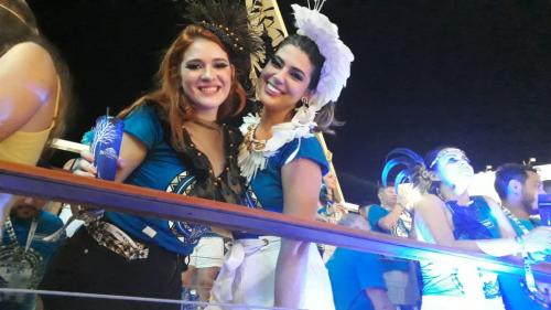 Ex-BBBs curtem primeira noite do Festival de Parintins Ex-BBBs curtem primeira noite do Festival de Parintins