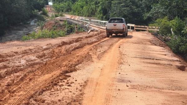 Fórum da BR-319 apresenta carta aberta sobre a repavimentação da rodovia Fórum da BR-319 apresenta carta aberta sobre a repavimentação da rodovia