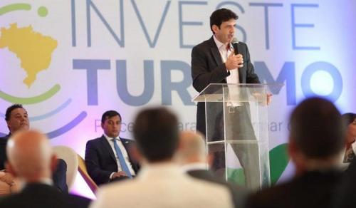 Parintins no lançamento do projeto 'Investe Turismo' Parintins no lançamento do projeto 'Investe Turismo'