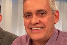 Record quer contratar Mauro Naves após demissão da TV Globo Record quer contratar Mauro Naves após demissão da TV Globo
