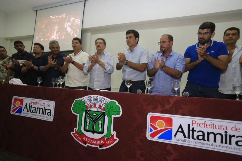 Governo do PA e Prefeitura de Altamira assinam convênio para pavimentação de vias Governo do PA e Prefeitura de Altamira assinam convênio para pavimentação de vias