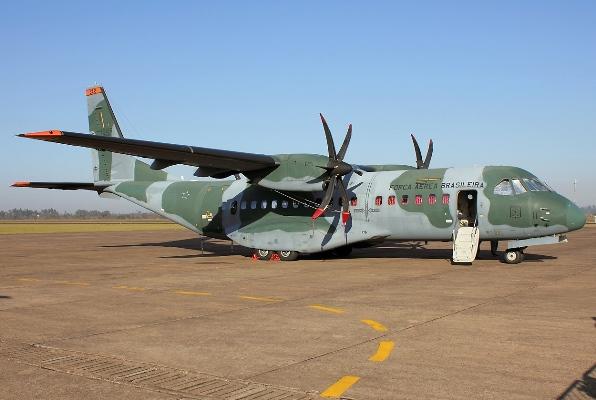 FAB faz buscas a aeronave desaparecida em região de garimpo no Pará FAB faz buscas a aeronave desaparecida em região de garimpo no Pará