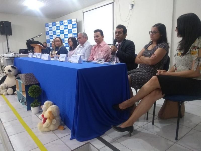 Lançado em Santarém programa 'Família Acolhedora'; saiba como participar Lançado em Santarém programa 'Família Acolhedora'; saiba como participar