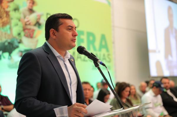 Governo do AM já investiu, em seis meses, mais de R$ 100 milhões no setor primário Governo do AM já investiu, em seis meses, mais de R$ 100 milhões no setor primário