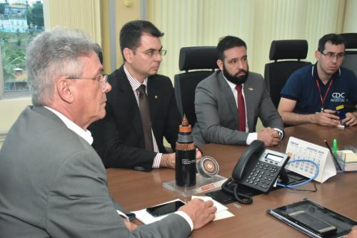 Procon-AM realiza fiscalização em Iranduba por falta de energia Procon-AM realiza fiscalização em Iranduba por falta de energia