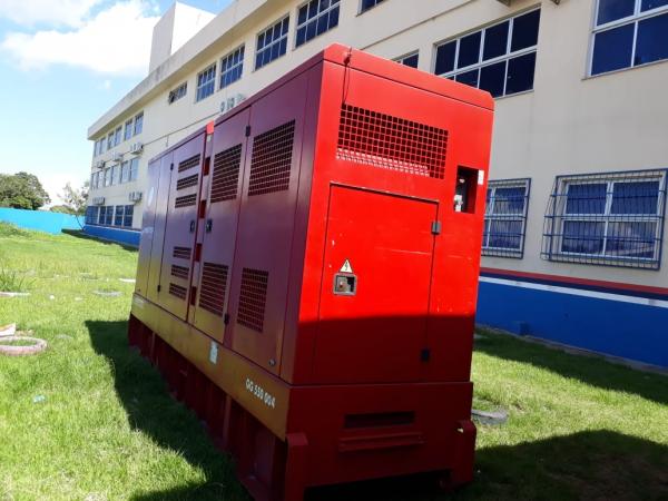 Governo do AM envia geradores de energia para escolas de Iranduba e Manacapuru Governo do AM envia geradores de energia para escolas de Iranduba e Manacapuru