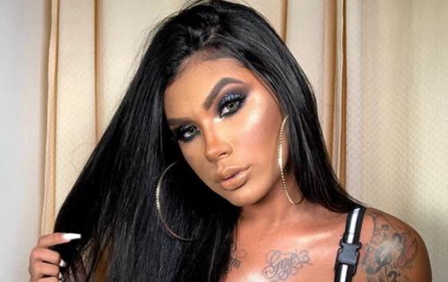 Pocah posta indireta, seguidora vê cutucada em Anitta e funkeira rebate: 'Falando de mim' Pocah posta indireta, seguidora vê cutucada em Anitta e funkeira rebate: 'Falando de mim'