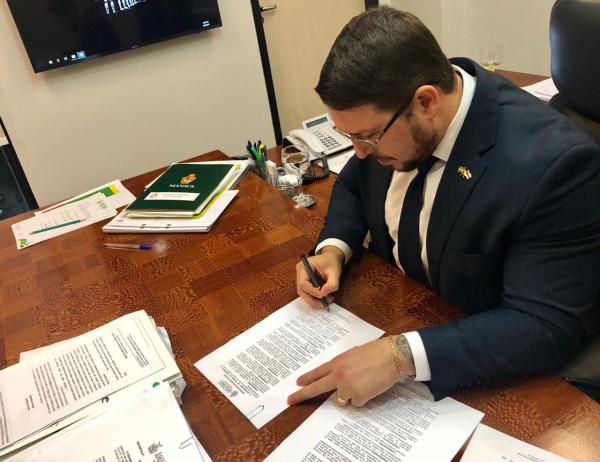 Wilson Lima determina convocação de 312 aprovados no concurso da Seduc-AM/2018 Wilson Lima determina convocação de 312 aprovados no concurso da Seduc-AM/2018