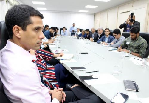 AAM e deputados reúnem sobre Reordenamento Territorial do estado AAM e deputados reúnem sobre Reordenamento Territorial do estado