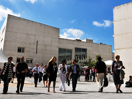 Com novos convênios, 41 universidades de Portugal aceitam o Enem Com novos convênios, 41 universidades de Portugal aceitam o Enem