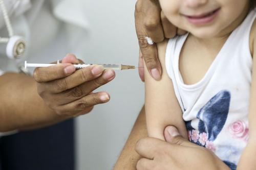 Sarampo: começa nesta quinta (22) vacinação preventiva Sarampo: começa nesta quinta (22) vacinação preventiva