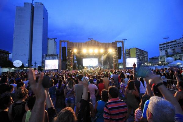 63,5 mil pessoas lotam o Centro Histórico de Manaus no Festival Passo a Paço 63,5 mil pessoas lotam o Centro Histórico de Manaus no Festival Passo a Paço