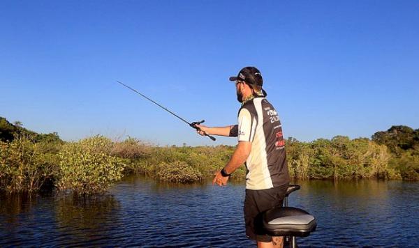 Temporada de Pesca esportiva atrai turistas e movimenta economia do AM Temporada de Pesca esportiva atrai turistas e movimenta economia do AM