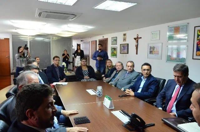 Em Santarém, Fecomércio-PA e SindiLojas firmam acordo com Banco da Amazônia Em Santarém, Fecomércio-PA e SindiLojas firmam acordo com Banco da Amazônia