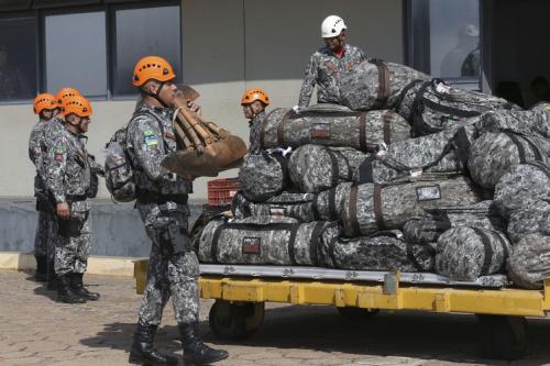 Força Nacional vai combater incêndios e queimadas no Acre Força Nacional vai combater incêndios e queimadas no Acre
