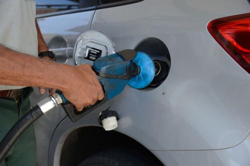 Petrobras eleva preço da gasolina em 3,5% e do diesel em 4,2% Petrobras eleva preço da gasolina em 3,5% e do diesel em 4,2%