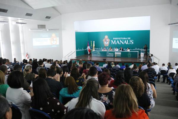 Prefeitura de Manaus projeta orçamento de R$ 6,1 bilhões para 2020 Prefeitura de Manaus projeta orçamento de R$ 6,1 bilhões para 2020