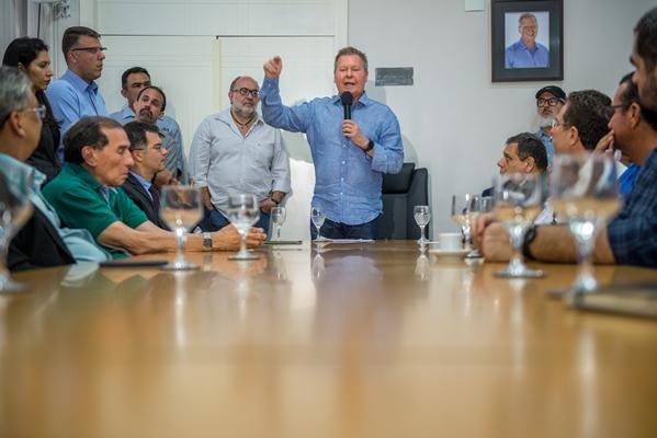 Cartão eletrônico vai oferecer mais comodidade e segurança nos ônibus de Manaus Cartão eletrônico vai oferecer mais comodidade e segurança nos ônibus de Manaus