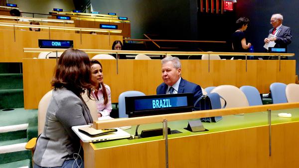 'Macron não pode fechar os olhos para o garimpo na Guiana Francesa', diz Arthur na ONU 'Macron não pode fechar os olhos para o garimpo na Guiana Francesa', diz Arthur na ONU