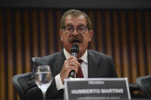 CNJ afasta cinco desembargadores do TRT5 suspeitos de vender sentença na Bahia CNJ afasta cinco desembargadores do TRT5 suspeitos de vender sentença na Bahia