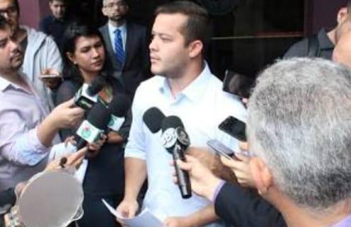 Adail Filho diz que 'restaurou dignidade de Coari' e que 'prisão é desnecessária' Adail Filho diz que 'restaurou dignidade de Coari' e que 'prisão é desnecessária'