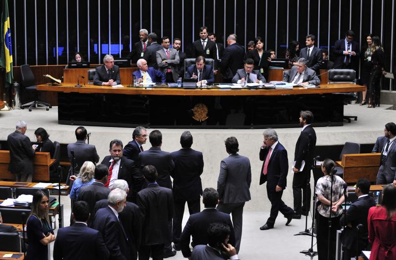 Câmara aprova texto base de limite de gastos da eleição de prefeito em 2020 Câmara aprova texto base de limite de gastos da eleição de prefeito em 2020