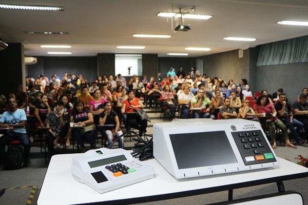 Eleição do Conselho Tutelar está mantida para este domingo (6), em Manaus Eleição do Conselho Tutelar está mantida para este domingo (6), em Manaus