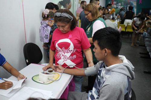 'Prefeitura + Presente' leva mais de 2 mil pessoas ao Shopping Phelippe Daou 'Prefeitura + Presente' leva mais de 2 mil pessoas ao Shopping Phelippe Daou