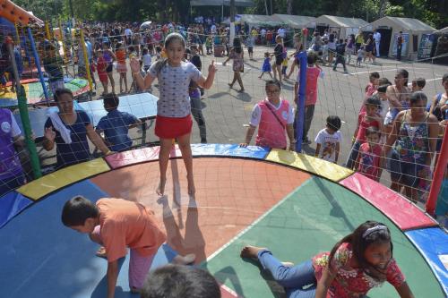 Semana de Defesa Civil, em Manaus, encerra com festa para crianças de áreas de risco Semana de Defesa Civil, em Manaus, encerra com festa para crianças de áreas de risco